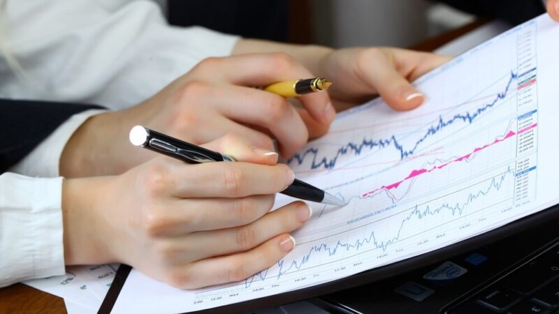 Fiskus ujawnia oszustwa na miliardy: KAS wykryła 136,7 tys. fałszywych faktur w pół roku