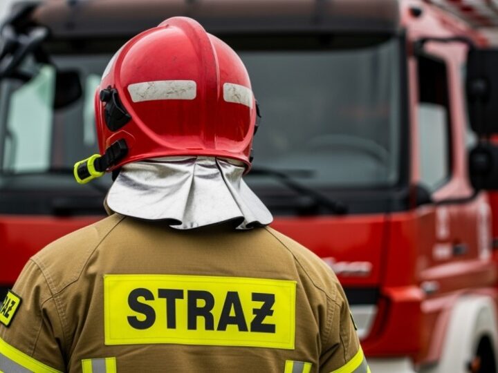 Tajemnicze zanieczyszczenie wody w Zamościu: strażacy w akcji!
