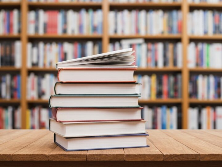 Dorośli czarują dzieci bajkami w zamojskiej bibliotece