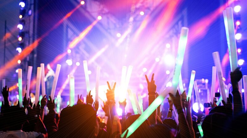 Radecznica 2026: Święto Modlitwy i Muzyki z Czerwonymi Gitarami!