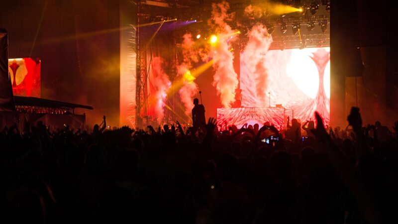 Koncert Mental Surfing przeniesiony na niedzielę!