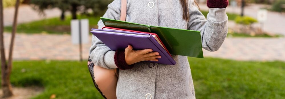 Zdobądź wiedzę o zdrowiu psychicznym uczniów z programem „Twarze Depresji dla Szkół”!