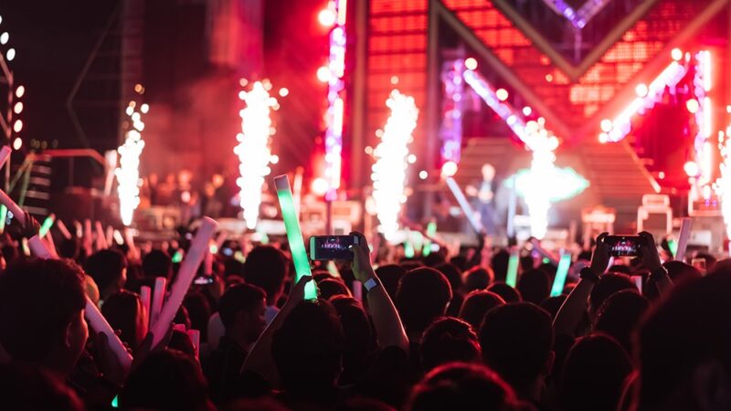 Korycki w Zamościu: Muzyczna podróż pełna emocji i ballad